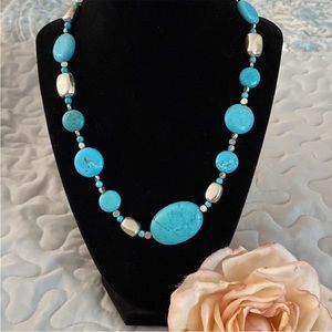 Turquoise Colored Necklace & Bracelet set